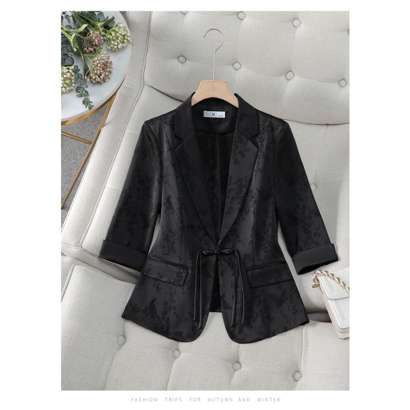 Classic White Summer Jacket for Women, Short Slim-fit Style with High-end Texture