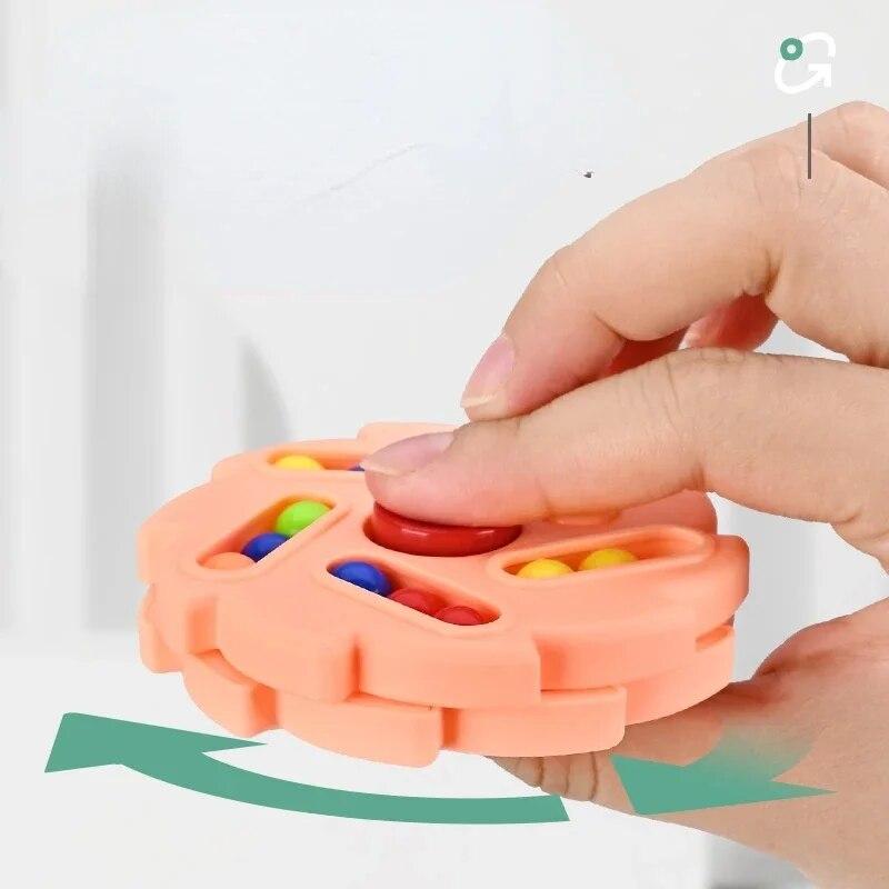Rotating Bean Little Cubes for Kids Rotating Cube Kids Stress Relief Toy for Adults Kids Plastic Mini Cube