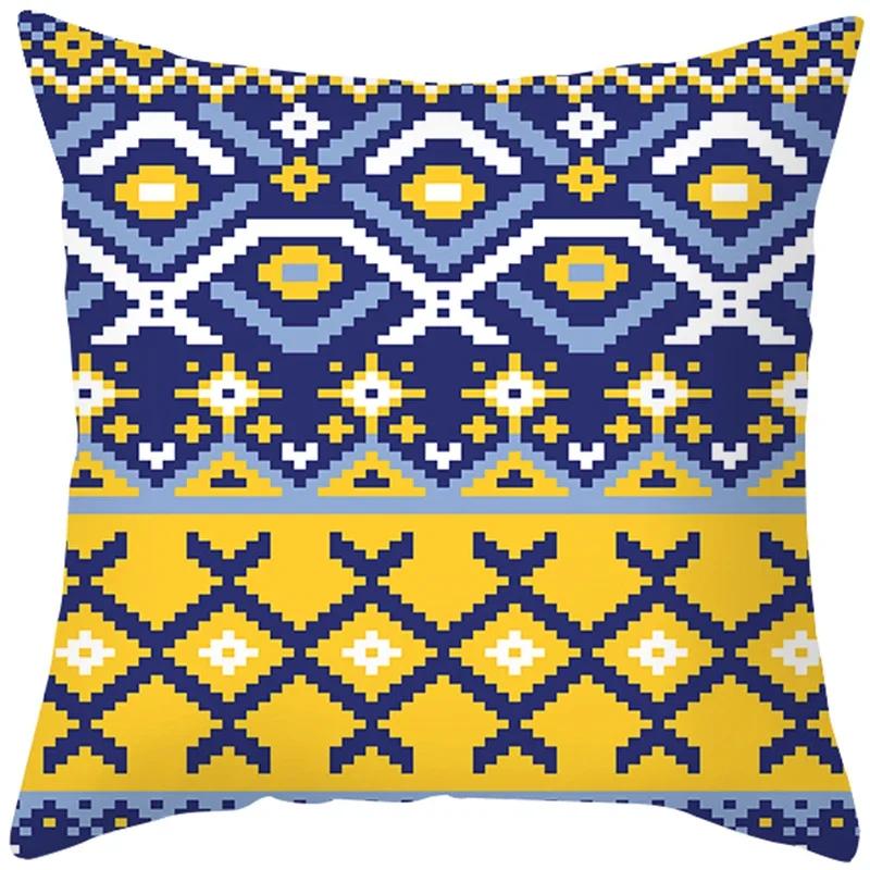 Home Decor Blue and White Floral Pattern Pillow Covers Pattern Cushion Cover Suitable for Sofa Bedroom Car Pillow Cover