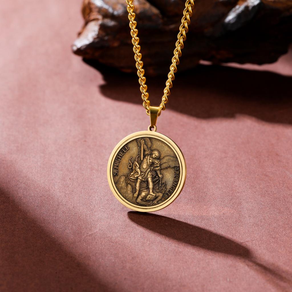 Saint Michael Archangel Medal Necklace for Men St. Michele Pendant Chain Vintage Catholic Christian Religious Amulet Jewelry