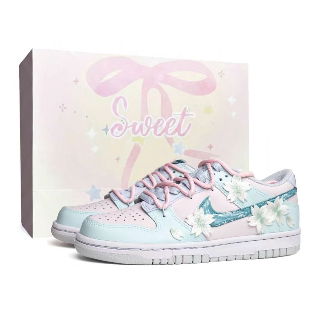 

Nike Dunk Low top Skateboard Shoes Women s Light Pink Green FD1232-002(Team2118-Box) 38