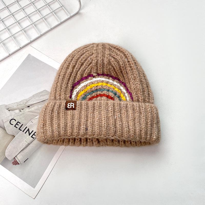 

Warm and Ear protecting Woolen Hat New Creative Rainbow Pullover Hat Large Head Circumference Face Showing Small Knitted Hat 54-62cm