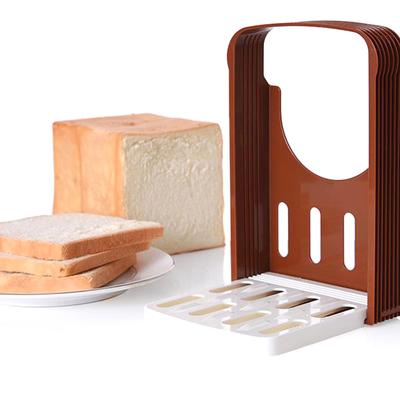 Verstellbarer Toastbrotschneiderständer Faltbares Laibschneidregal Backwerkzeug Schneidhilfe Kunststoffschneidwerkzeug Haushaltsküchengerät
