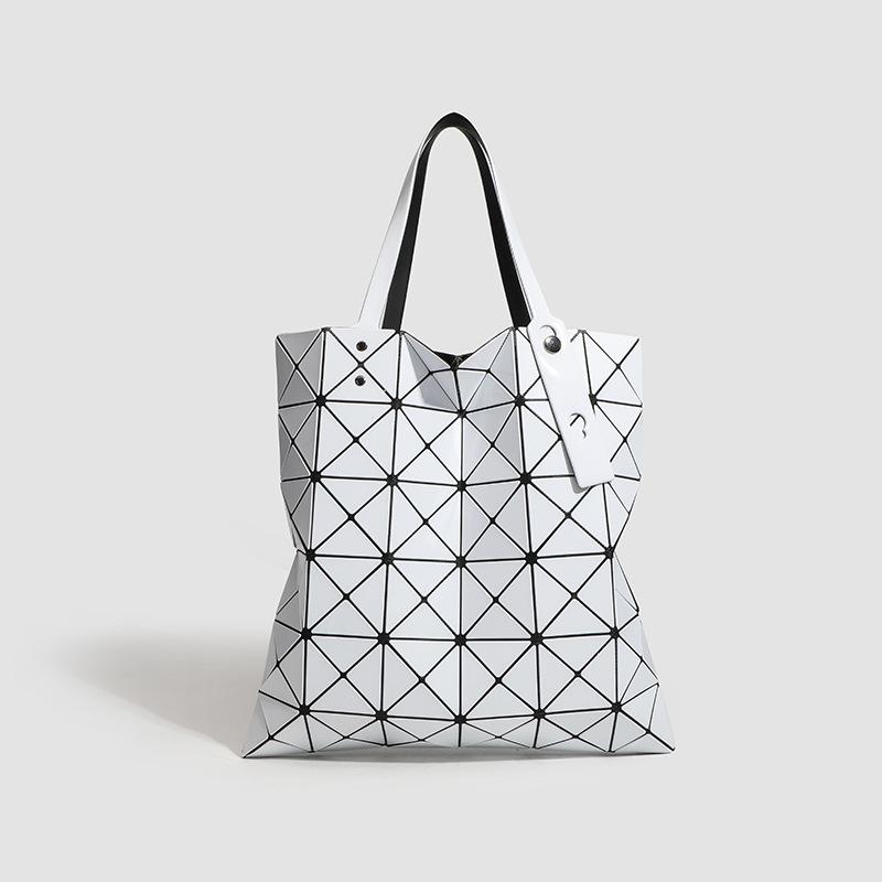 

Новая весенне-летняя мода Шестисекционная наплечная сумка с ромбовидной складкой Геометрическая сумка Универсальная ромбовидная сумка-тоут для рук