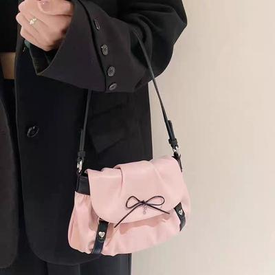 Sac à nœud rose populaire, Sac nuage plissé doux, Sac à main et sac bandoulière pour femmes au printemps et en été