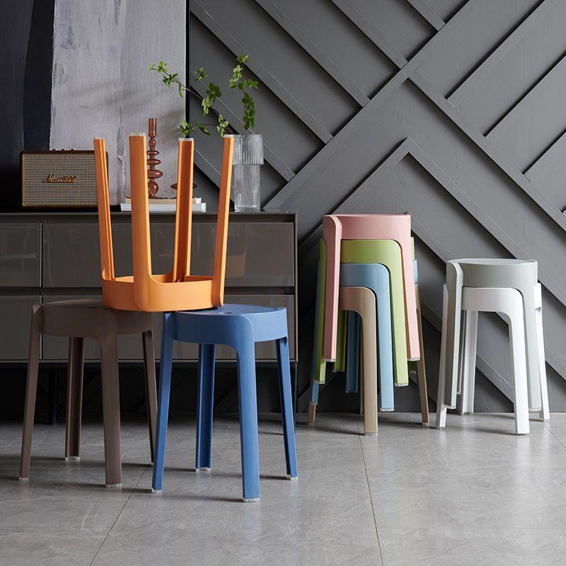 Extra silná kulatá plastová stolička - Stohovatelná, Moderní, Jednoduchý design pro obývací pokoj nebo piknik