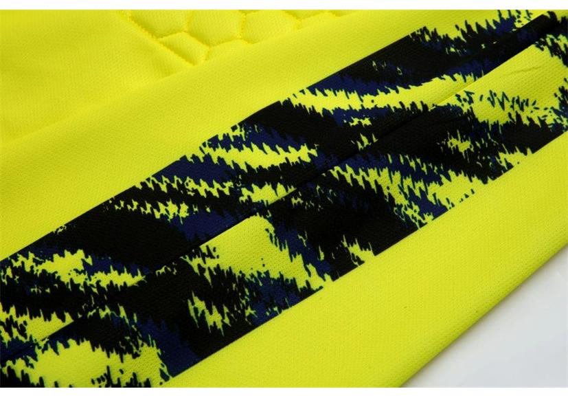Men's and Women's Long Sleeve Protective Goalkeeper Jersey - Training and Match Uniform