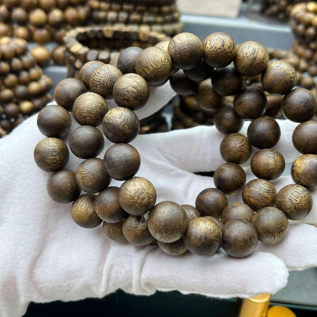 Yingge Green Qinan Agarwood 13mm Round Bead Buddhist Rosary Bracelet