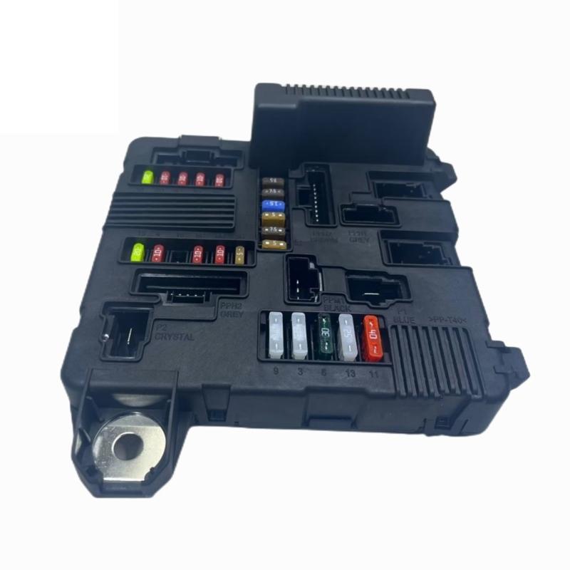 Auto Motor Sicherungen Box Control Modul Montage Geeignet für Scenic 2 8200306033 8200306033B 65066A S118399200F 8200306032C