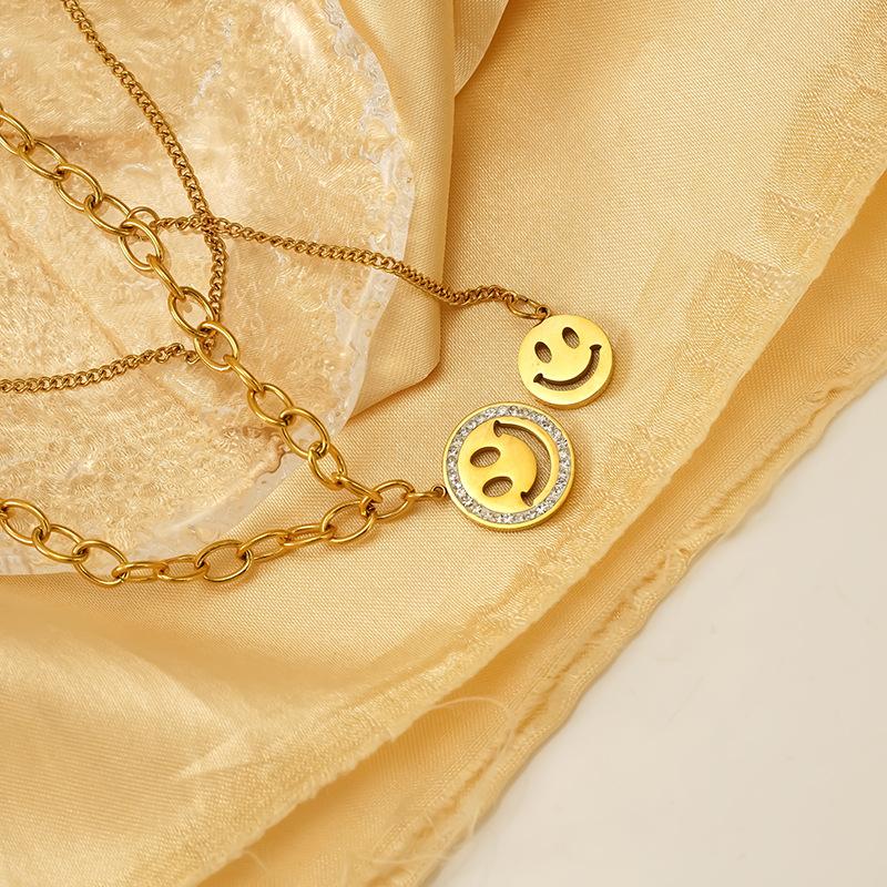 Hip Hop Smiley Face Necklace Female, Multi-Layer Personalized Collarbone Chain Simple Sweater Chain Tide