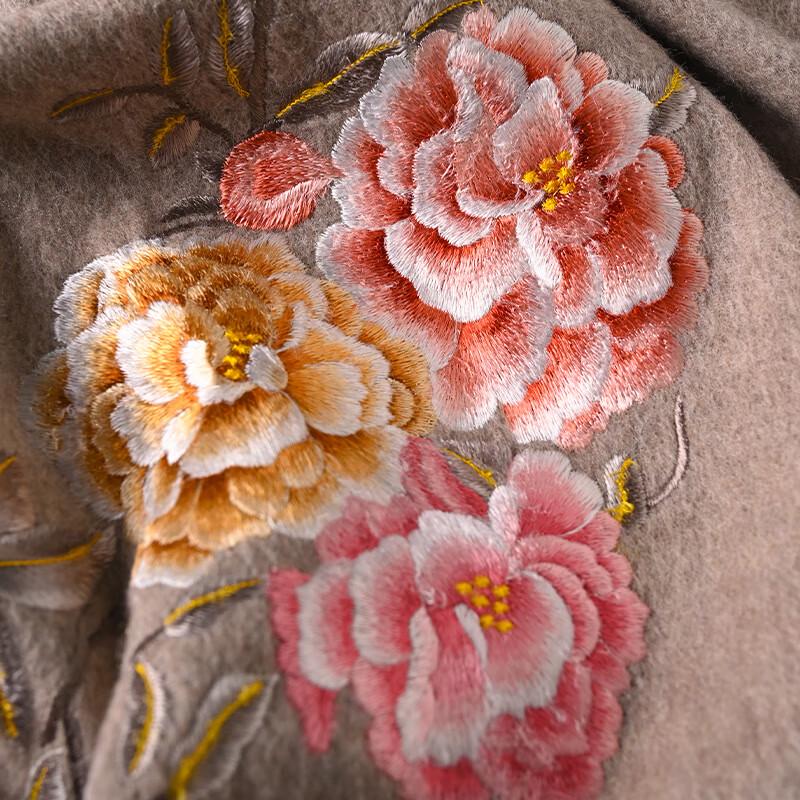 Hang Sifu Pure Wool Embroidered Scarf Shawl