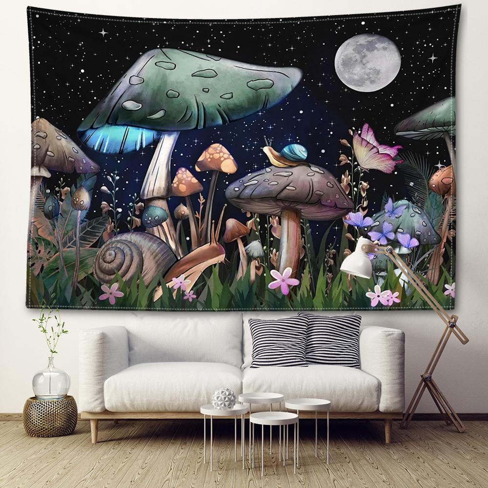 Гобелен с изображением улитки и гриба на стене — фото 5