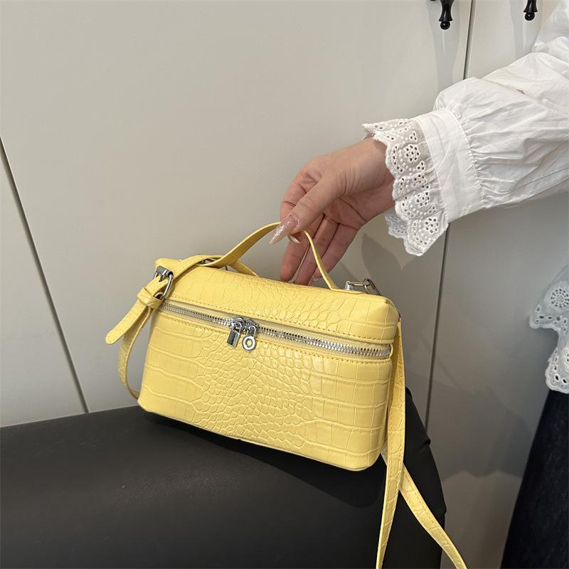 Box bag women's fashion casual summer solid color new versatile fashion temperament high texture foreign style messenger bag