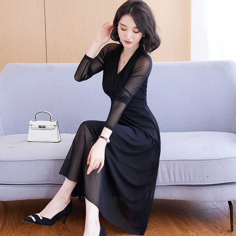 Elegante en trendy herfst mesh jurk voor dames, met een V-halslijn, lange mouwen, afslankend tailleontwerp en modieuze stijl