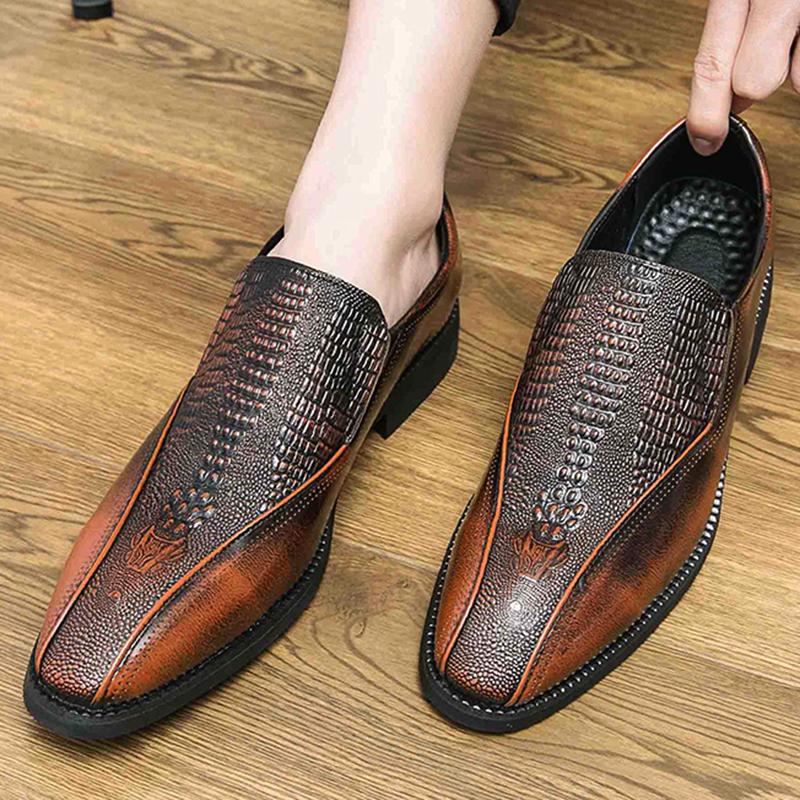 Fashion New Men Pointed Black Brown Alligator Pattern Casual Dress Homecoming Shoes Male Formal Loafers Wedding Footwear