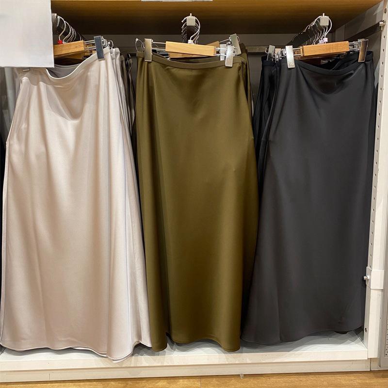 

Japanese Women s Satin A-line Long Midi Skirt - Slimming Draped Design for Spring/Summer XL