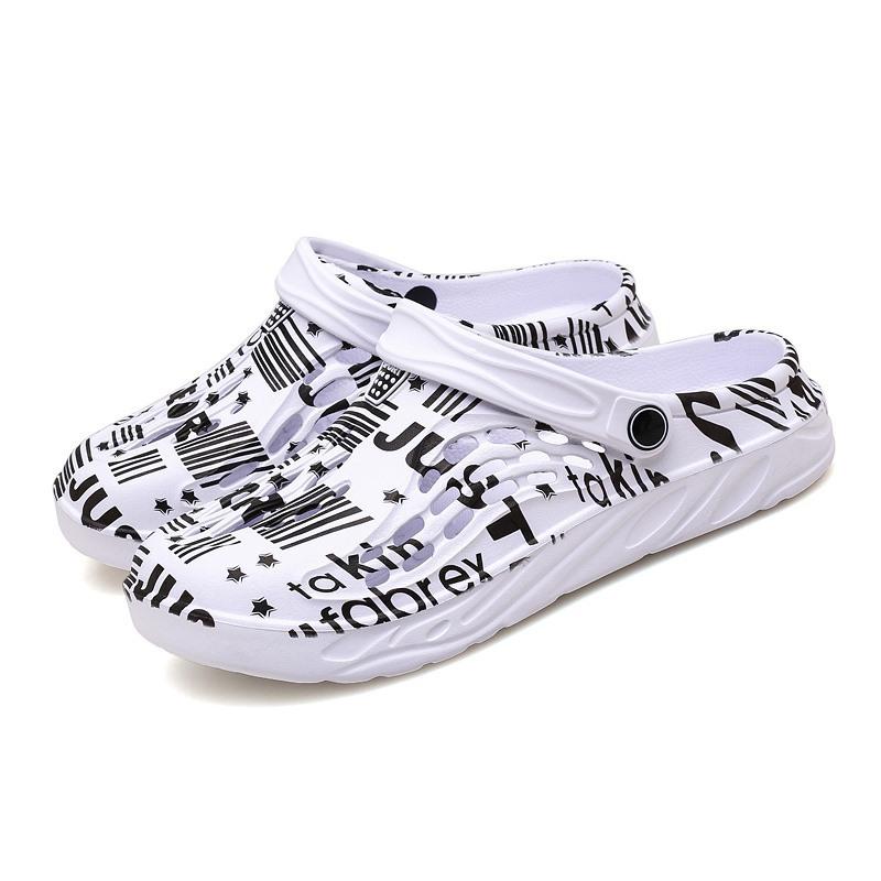Large Size Bag Head Slippers Men's Summer Personality Camouflage Hole Shoes Lightweight Breathable Hollow EVA Beach Sandals