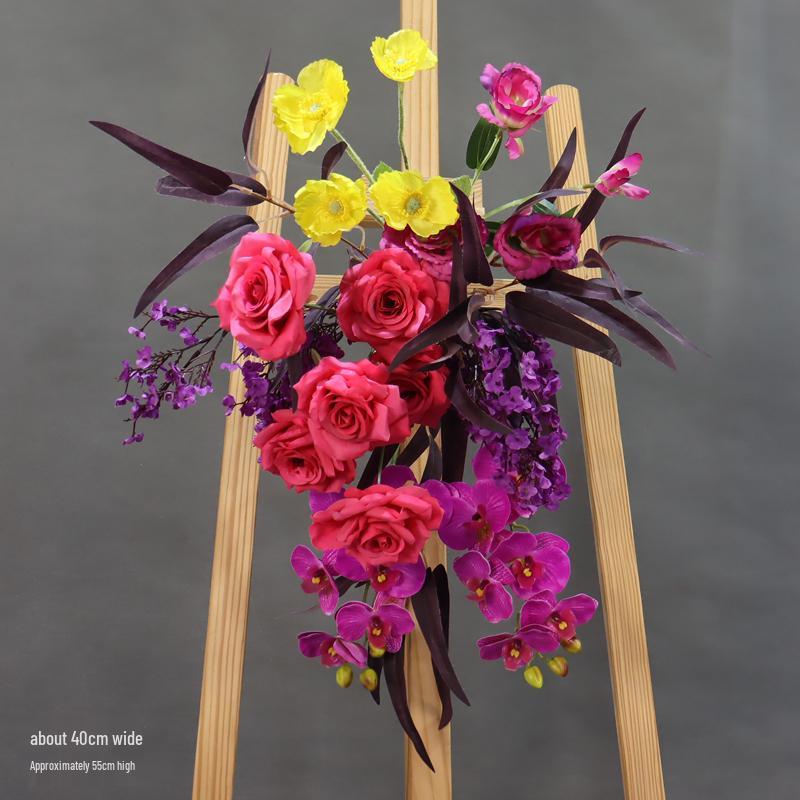 

Rose Red Wedding Venue Floral Decorations: Finished Flower Row, Aisle Flowers, Engagement Welcome Flowers, and Potted Arrangements.