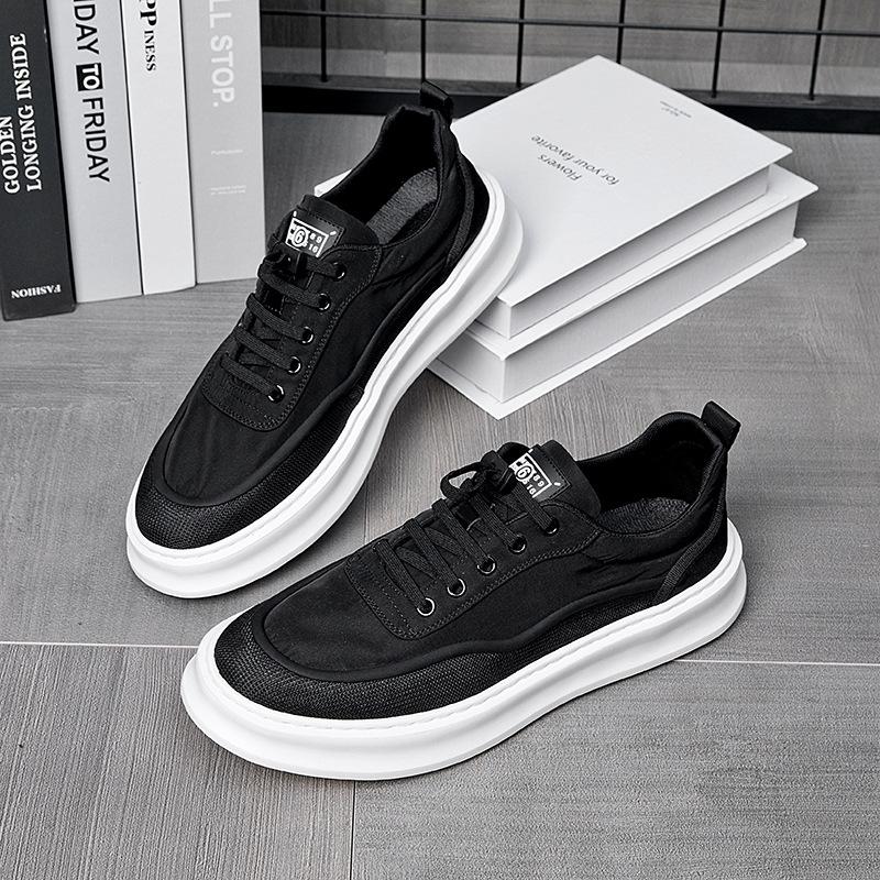 2024 Summer Shoes Man Breathable Mesh Casual Cloth Shoes Men Thick Bottom Non-slip Sneaker Slip On Shoes Zapatillas De Hombre