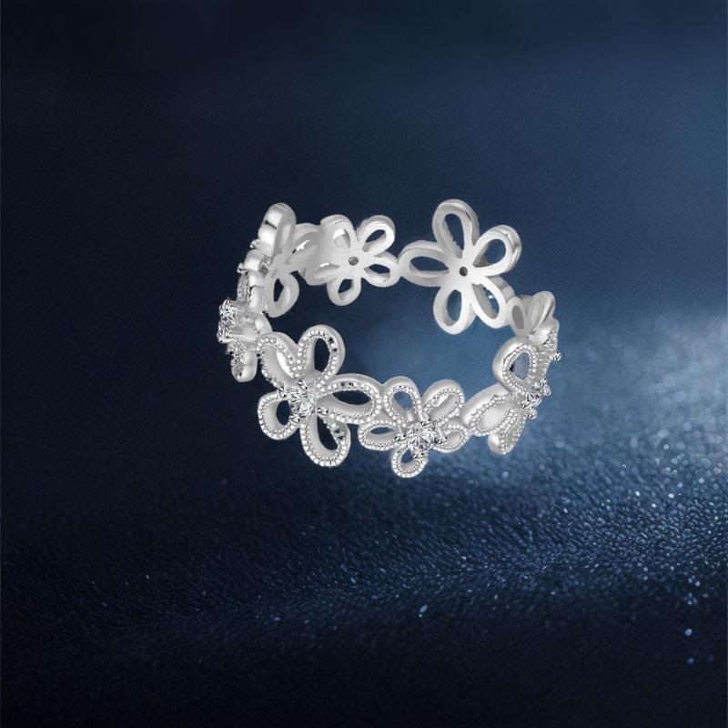 925 Sterling Silver Floral Shadow Lace Ring: Elegant Hollowed-Out Flower Design for Women