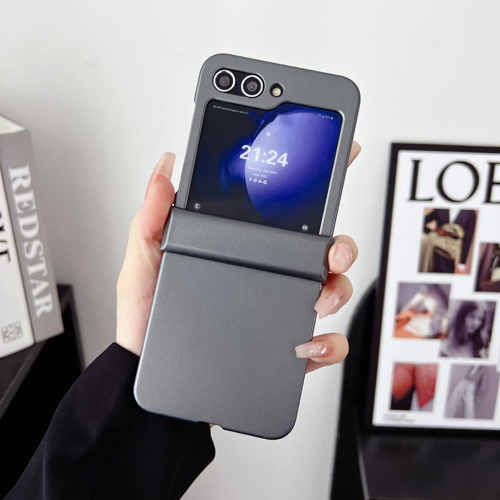 Coque dégradée au toucher peau pour Samsung Galaxy Z Flip Series (Flip7/6/5/4/3)