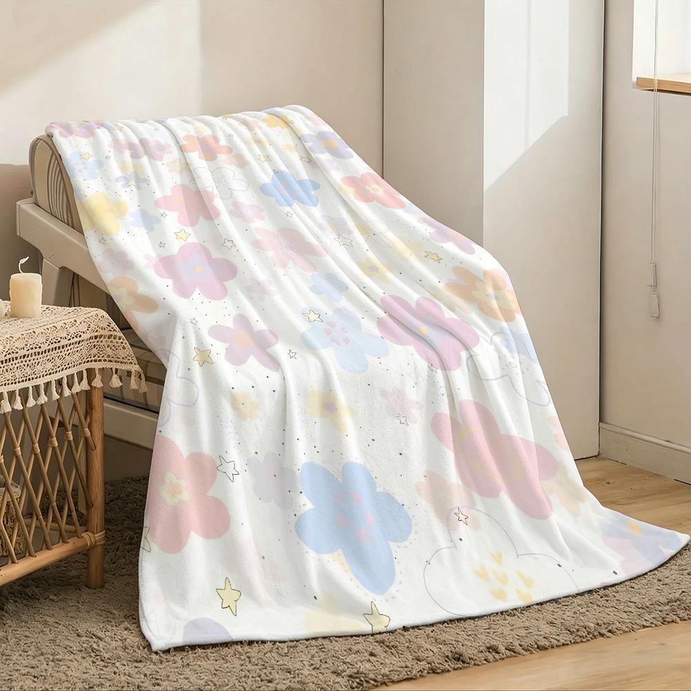 flowers cute Throw Lightweight 240g Flannel Blanket Soft Skin-friendly for Summer Cooling