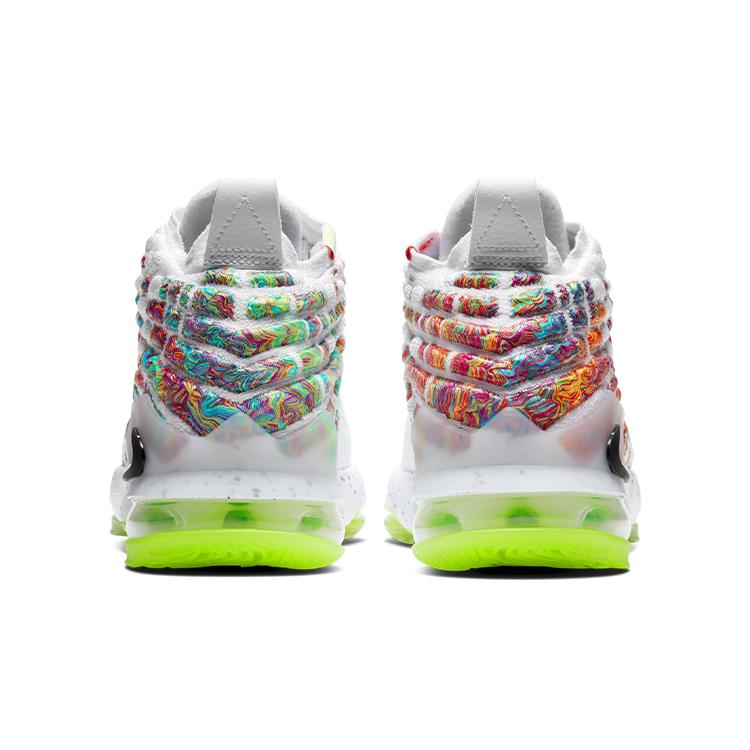 Nové Nike LeBron 17 Air Command Force GS BQ5594-100