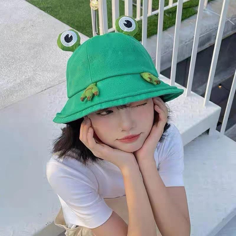 Frog Bucket Hat for Women Cute 3D Big Eyes Frog Sun-Shade Travel Novelty Fisherman Cap Foldable Daily Commute Kawaii Basin Hat