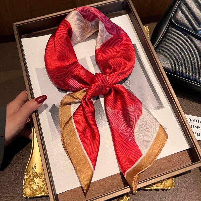 Women Fashion Versatile Elegant Printed Small Square Neck Scarf For Daily Wear