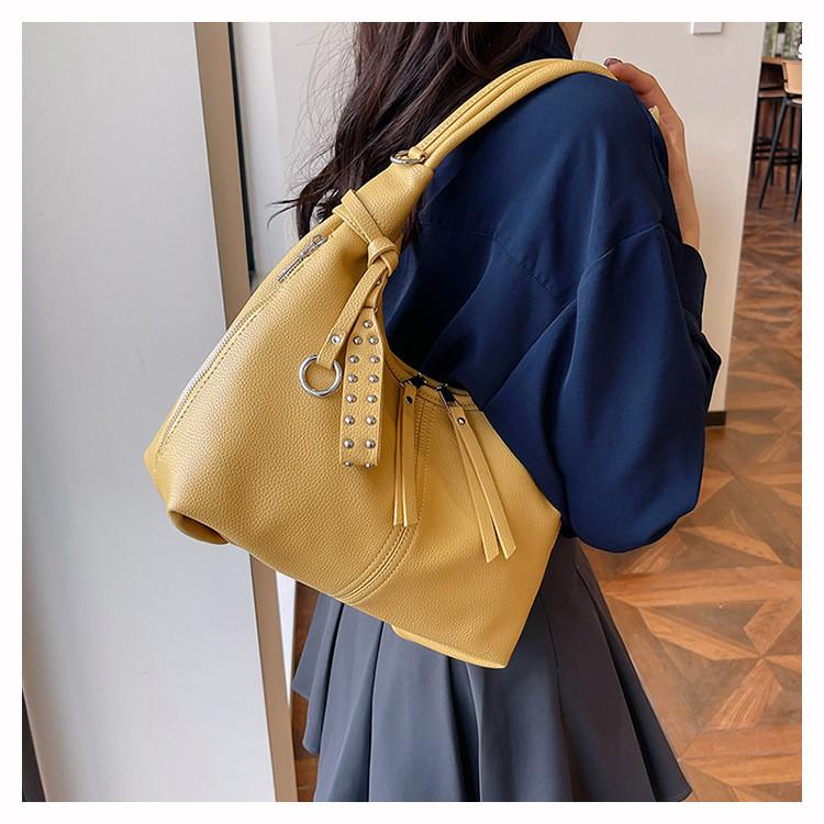 IELGY Casual Female Bag Fashion Portable Ladies Tote Bag Shoulder