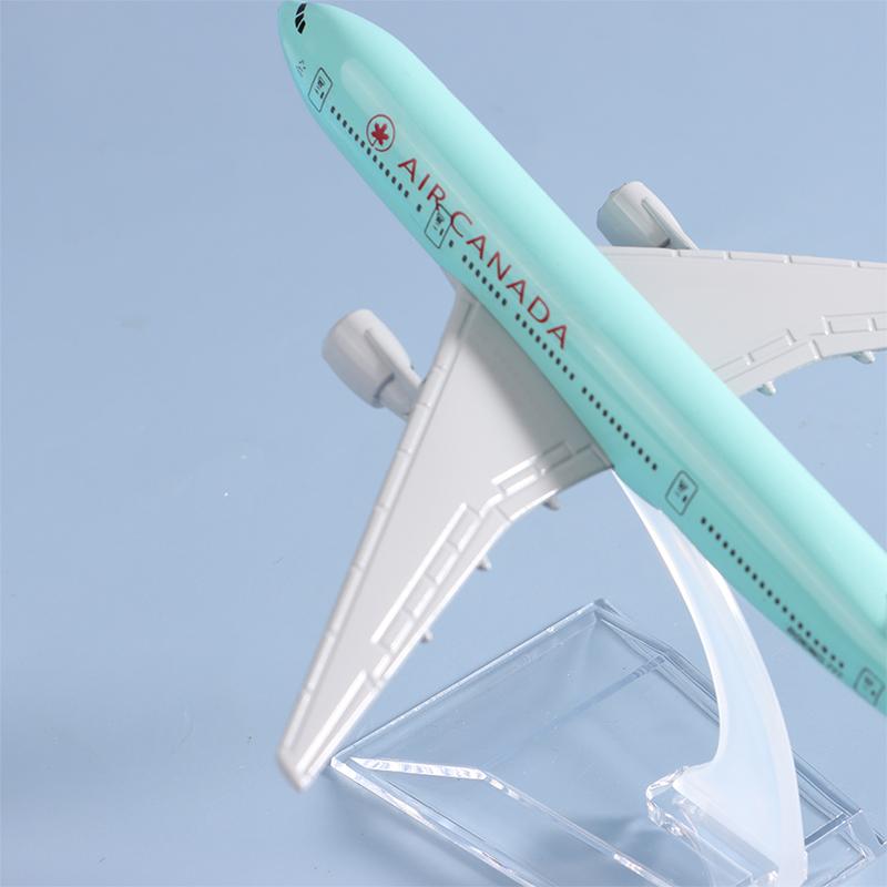 Air Canada Boeing 777 Plane Model Alloy Metal Model Airplane Souvenir Model Aircraft Collection 16Cm