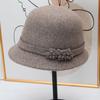Herbst und Winter mitteljunge Mutter Woll-Topfhut Retro Blumen-Dekorations-Topfhut alte Dame Outdoor warmer Eimerhut Frau