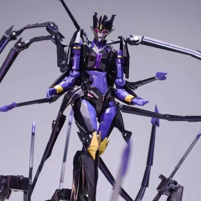 [USED] Transformers Black Widow-like transforming toy