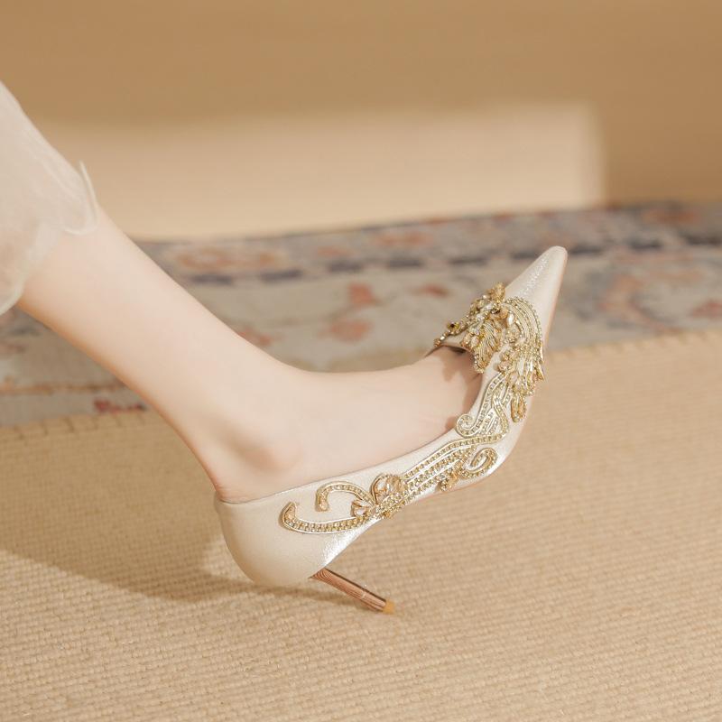 High Heels Women's Summer New Pointed Rhinestone Phoenix Wedding Shoes French Thin Heel Shallow Mouth Single Shoes