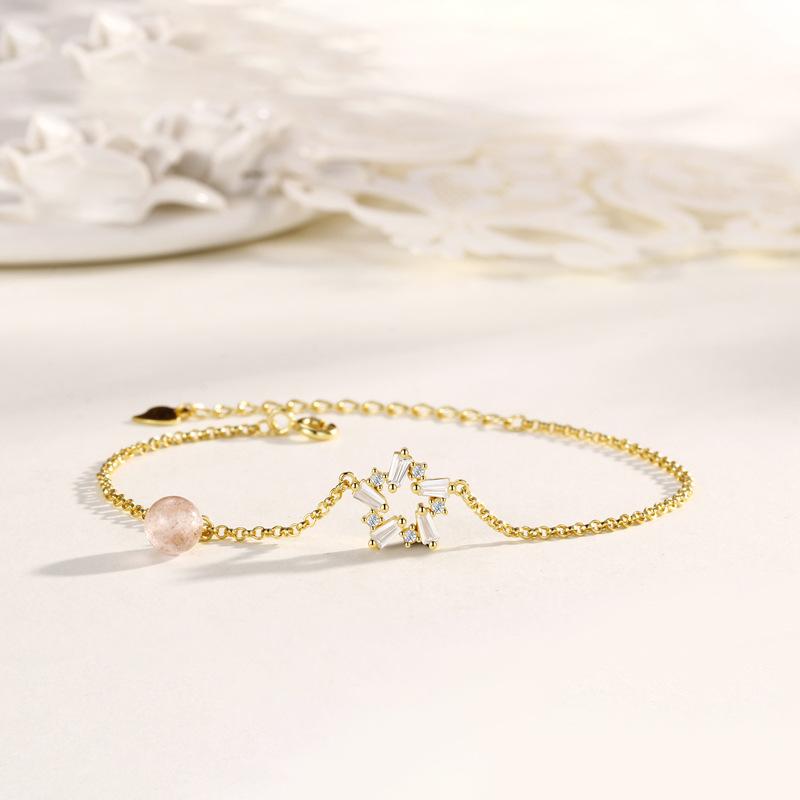 Star Bracelet Niche Design Ins Mori Strawberry Crystal Bracelet, Simple Transfer Bead Jewelry