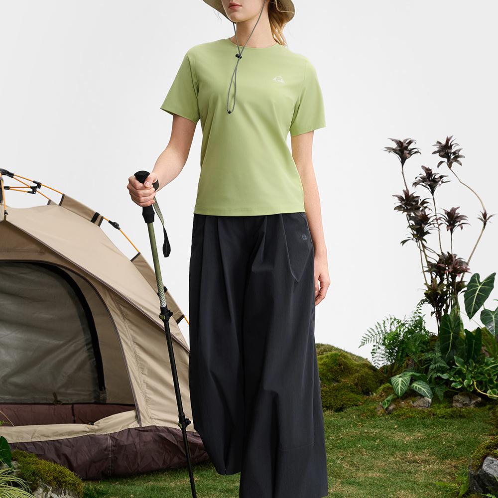 FILA Explorer Outdoor Basic Simple Round Neck Knit Short Sleeve T-Shirt Women T-Shirts Light-Green A11W527102F-LG