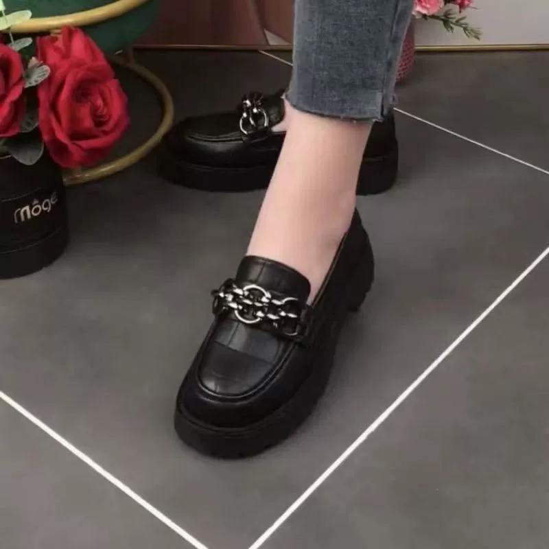 Outdoor Walking Chunky Loafers Women Genuine Cow Leather Platform Shoes Round Toe Metal Chain Slip on Ladies Flats Handmade