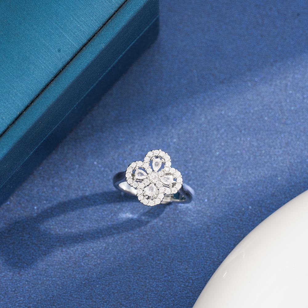 Hollow Zirconia Titanium Steel Ear Dangles: Flower Luxury Three-Piece Set