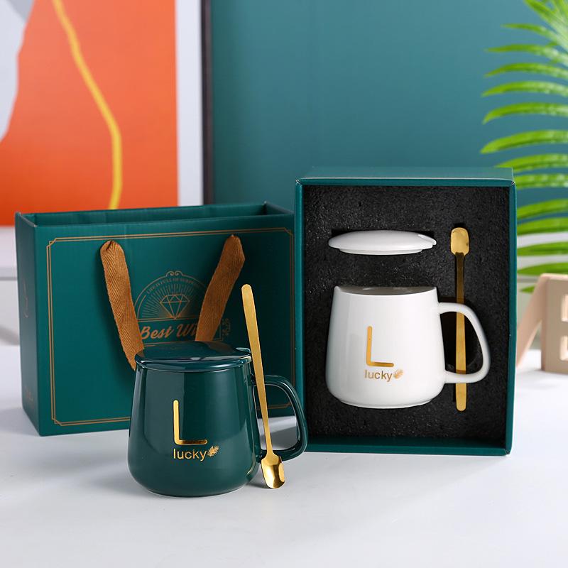 55° Coffee Milk Heating Pad & Thermostatic Mug Gift Set