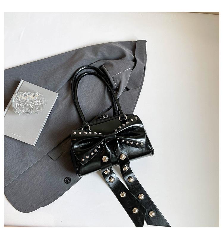 Creative Rivet Bow Handbag Girls Cute Trend Temperament Shoulder Bag Trendy Fashion Sweet Ins Women's Bag