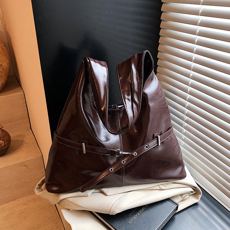Large Capacity Tote Bag Women's Bag New Summer Casual Versatile Retro Fashion Underarm Bag