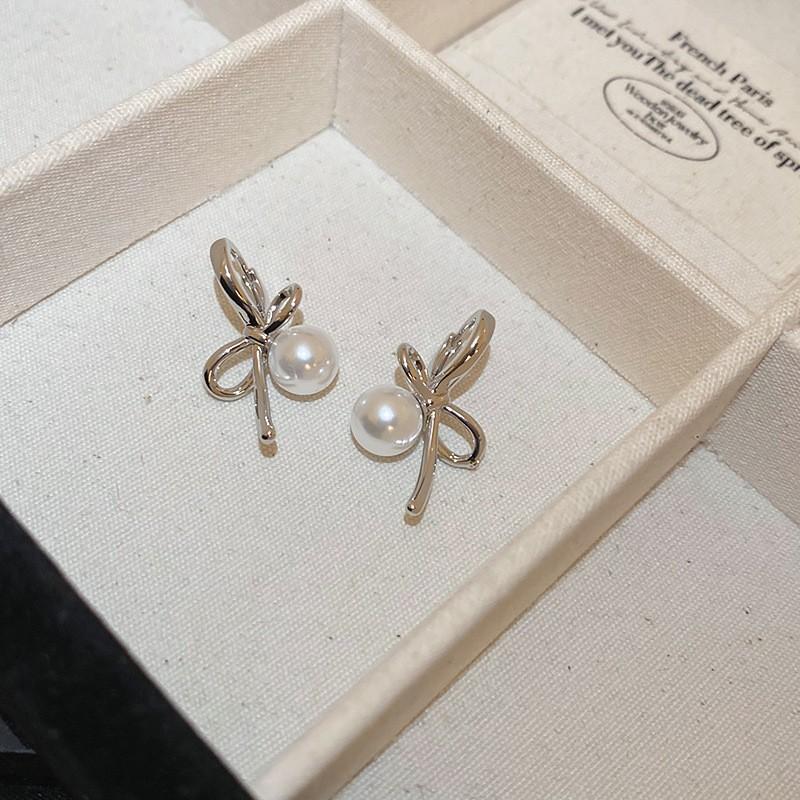 Silver Needle Korean Diamond Bow Earrings Versatile Fashion Temperament Earrings Niche Design Earrings Light Luxury Premium Sense