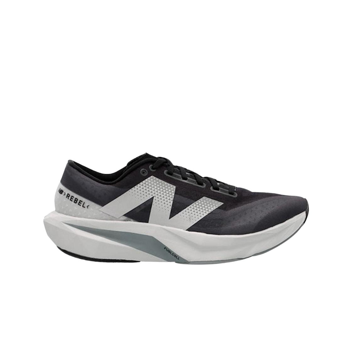 

New Balance Fuelcell Rebel V4 Graphite Black - 2e Wide 265