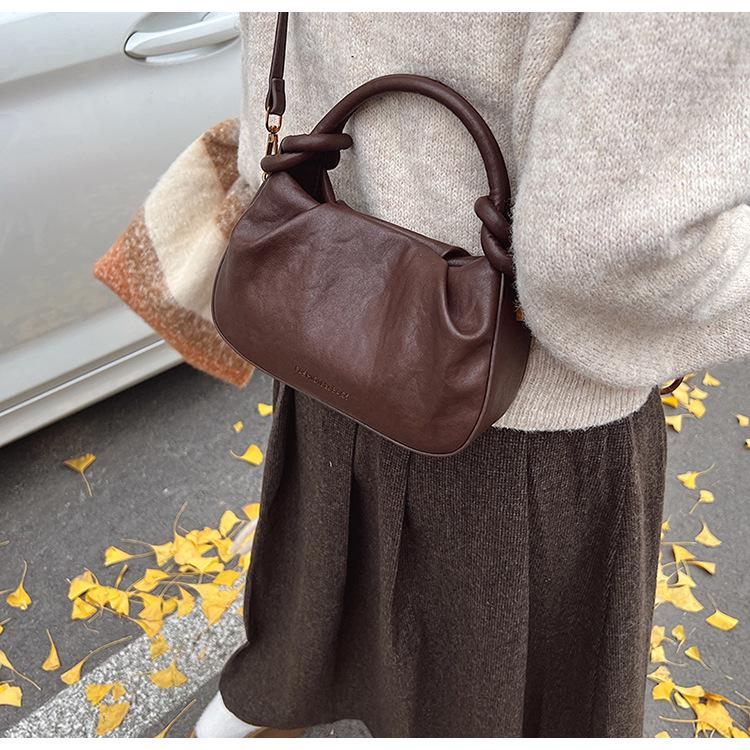 Geantă de mână Cloud Plisată Texturată Primăvară/Vară 2025 - Geantă Elegantă de Damă cu Un Singur Umăr și Crossbody