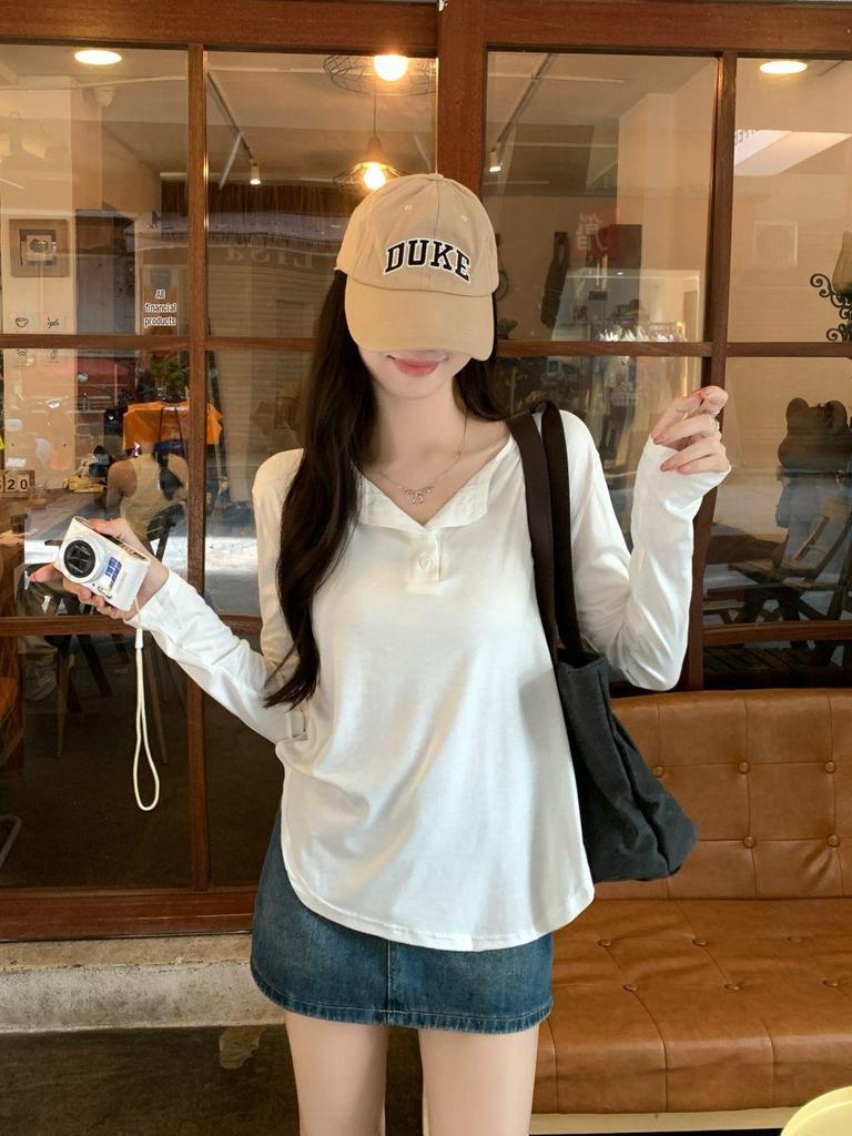 Pure Desire Grey V-neck Long Sleeve Sun Protection T-shirt for Women – Early Autumn Loose Chic Style