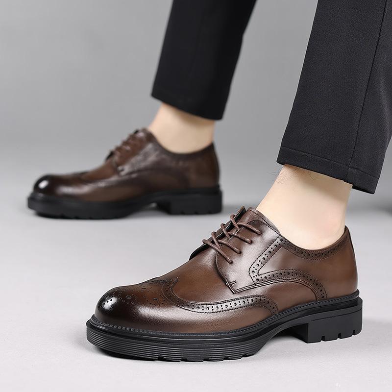Men'S Leather Shoes Leather Business Dress Men'S Shoes Brock Carved Wedding Shoes British Platform Trend Shoes Large Size