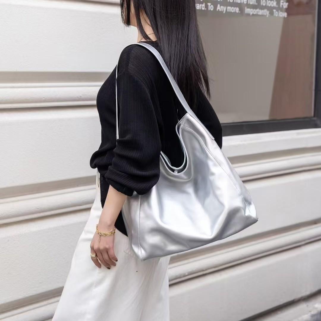 

Сумка Pittot Lady Commuter Tote Премиум Стиль Все-в-одном Сумка через плечо Женская Сумка под мышкой серебряный