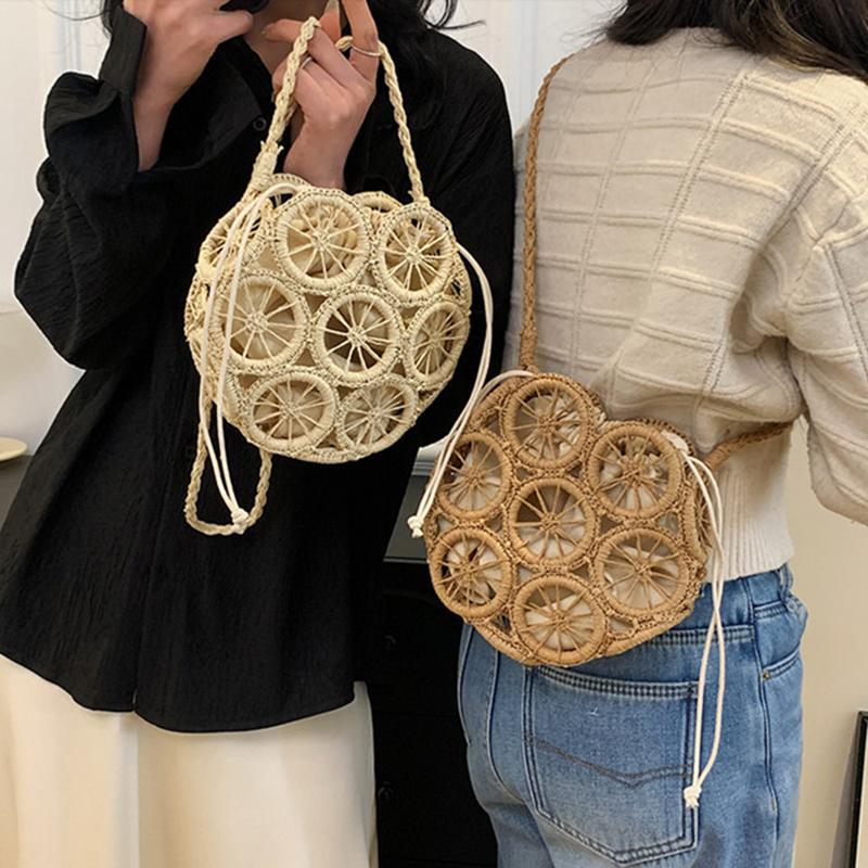 Summer Beach Straw Weave Bags Retro Cutout Crossbody Bags Travel Beach Straw Small Shoulder Bags For Women All-match Casual