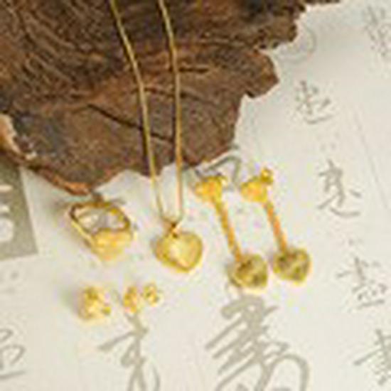 Elegancki Złoty Zestaw Biżuterii Wietnamskiej z Motylem: Długotrwały naszyjnik, pierścionek, kolczyki, bransoletka