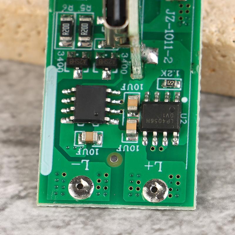 Flashlight Parts Switch Circuit Board 3.7V Type-C Micro Usb Charging Port Led Driving Board With Charge Protection